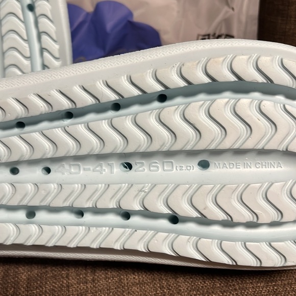 The Cloudies women's 40-41 - Picture 6 of 6